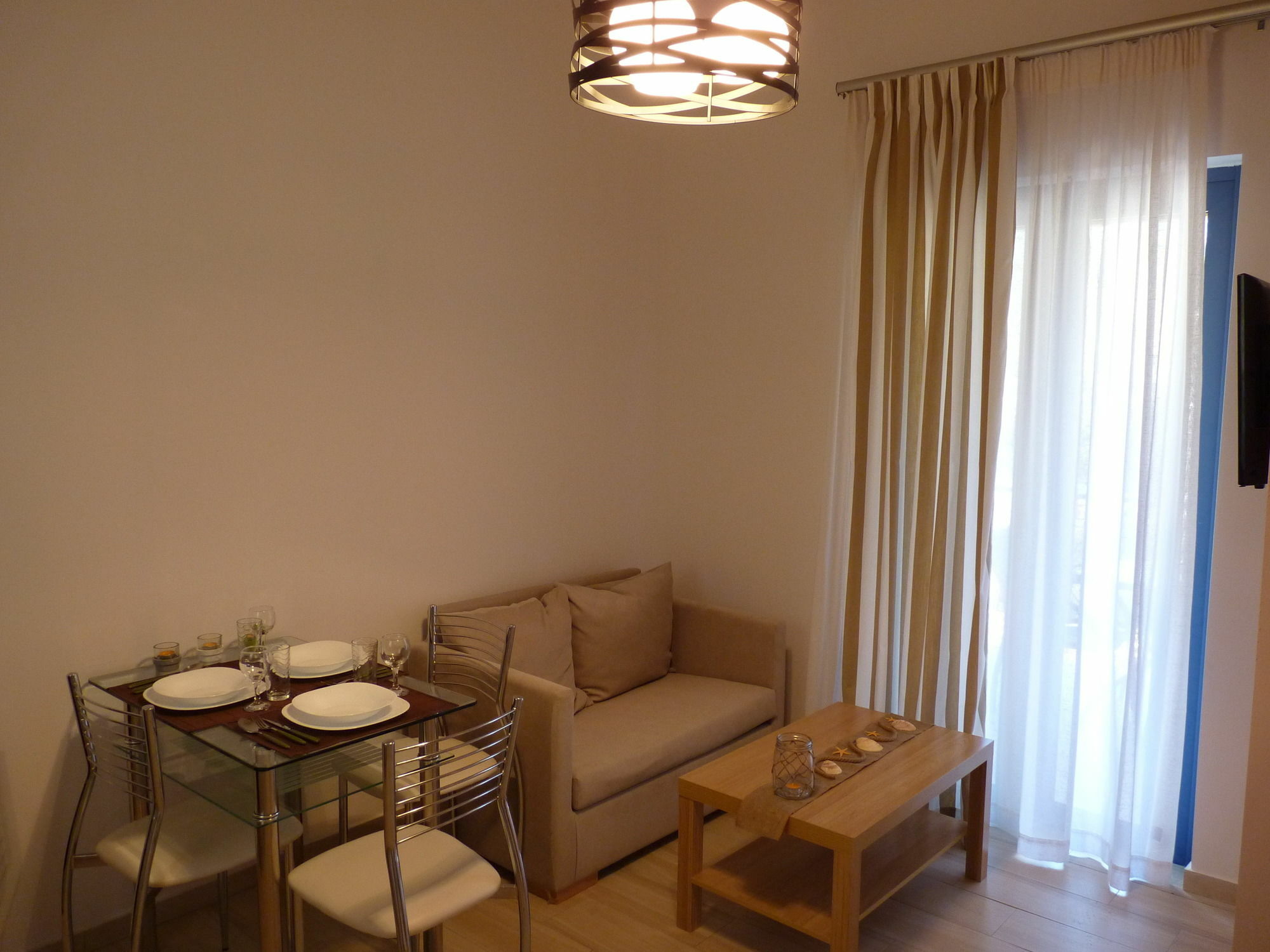 Ilianthos Apartments & Studios Mikros Gialos Ngoại thất bức ảnh