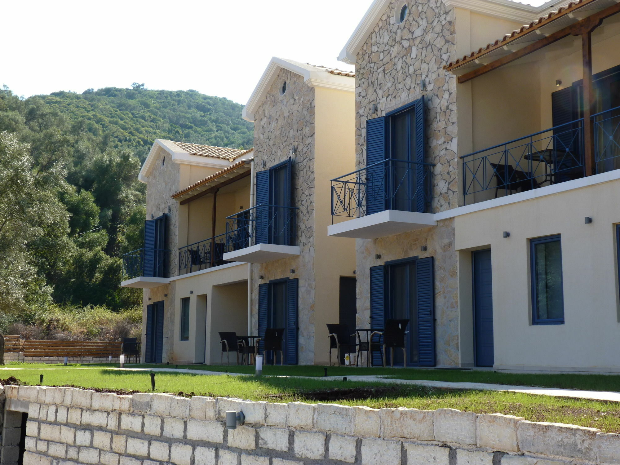 Ilianthos Apartments & Studios Mikros Gialos Ngoại thất bức ảnh