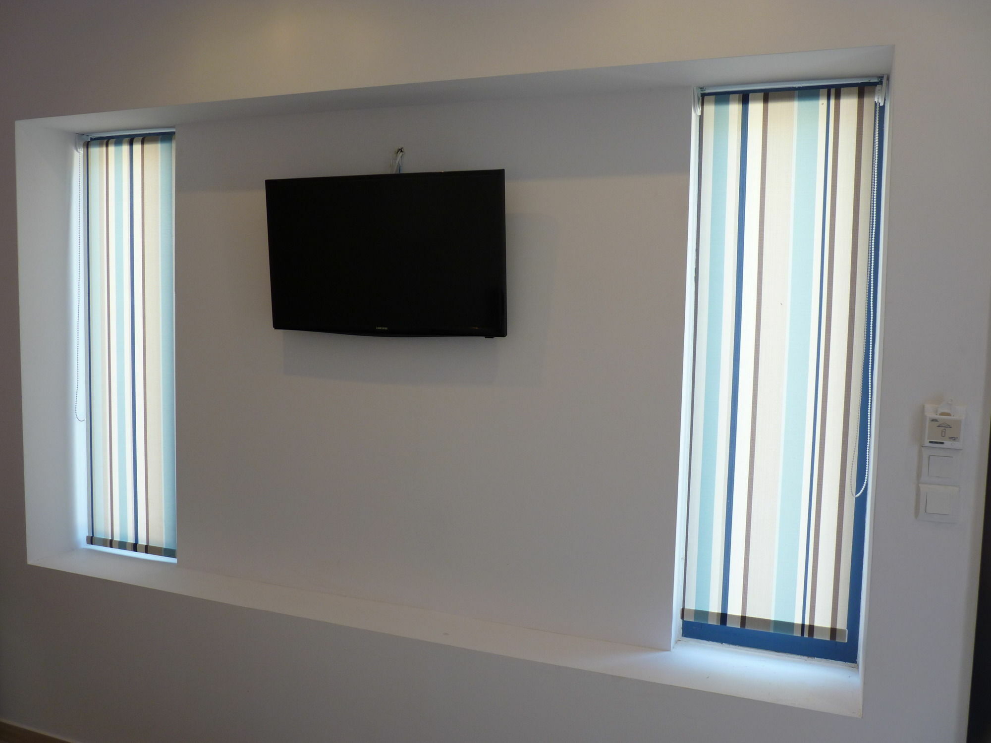Ilianthos Apartments & Studios Mikros Gialos Ngoại thất bức ảnh